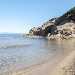 Thelma, Trani Ammouda #feelslikehome Vilă Ormos Panagias